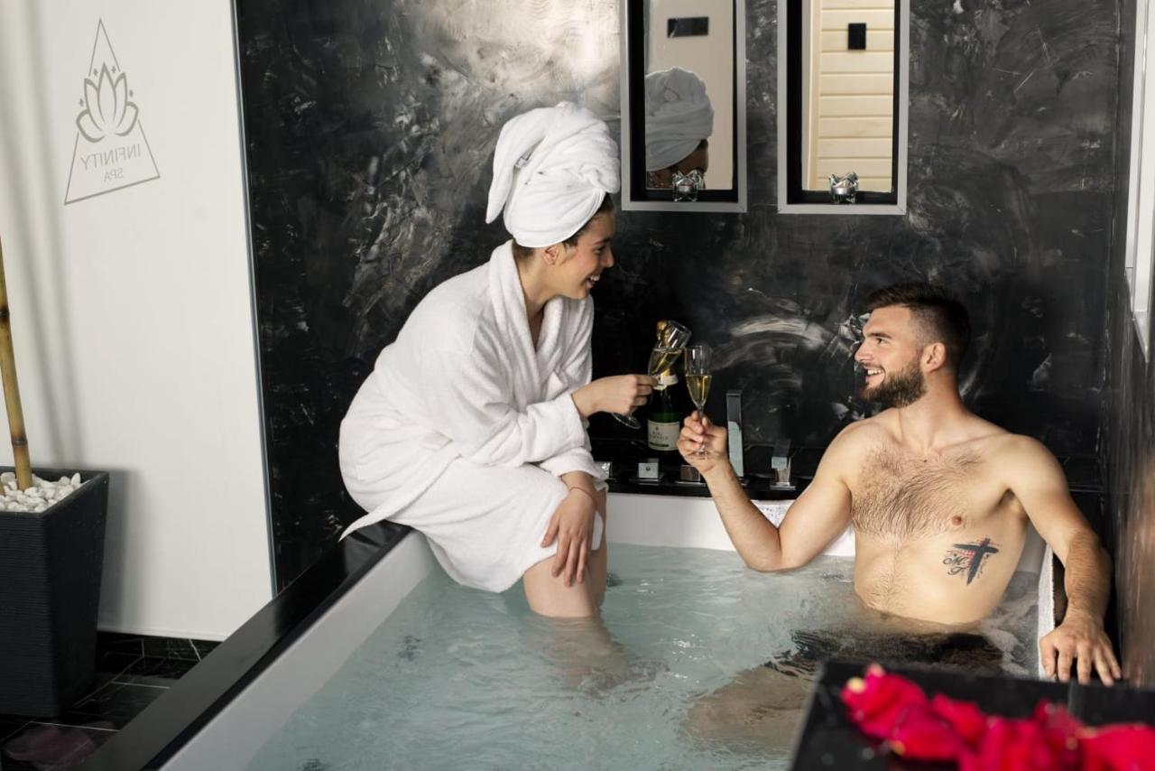 Infinity Spa Zrenjanin Bagian luar foto